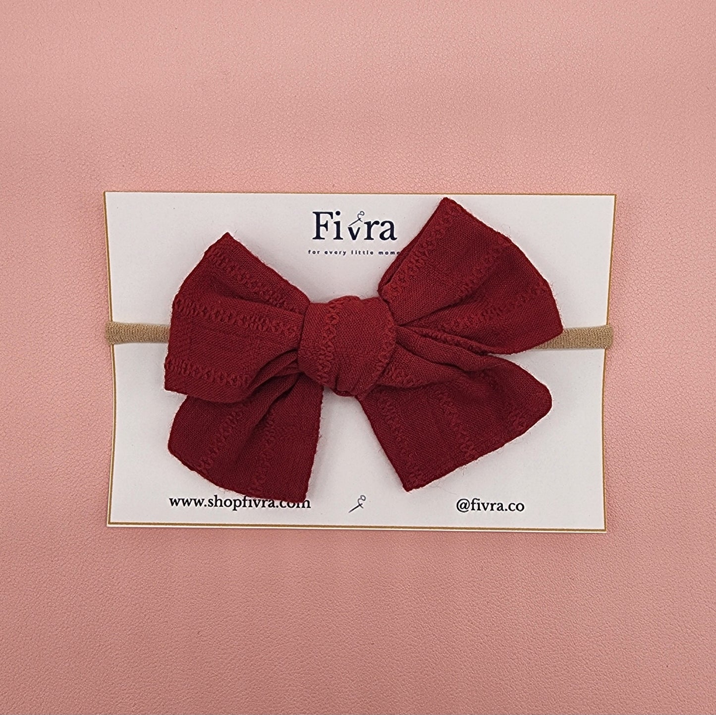 Small, medium hair bow - Nylon headband - Red