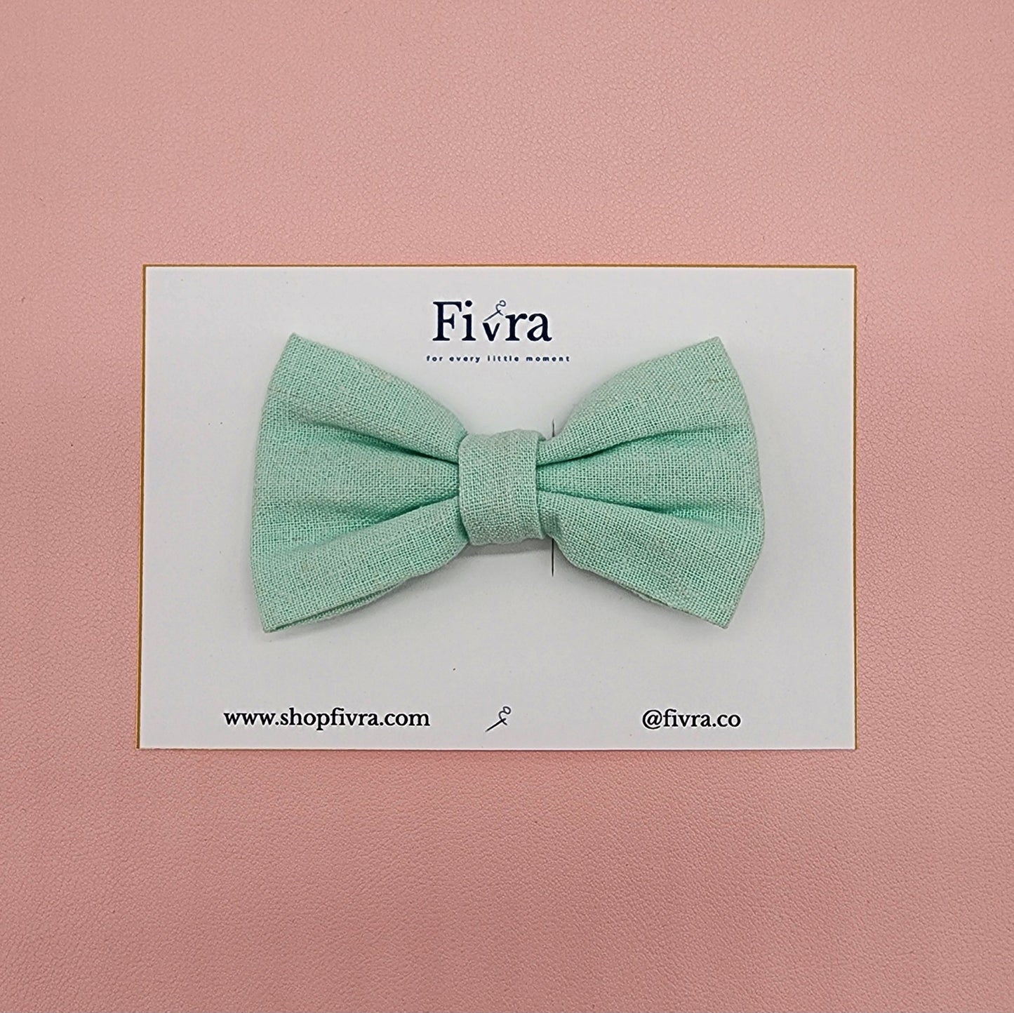 medium hair bow - clip - Mint