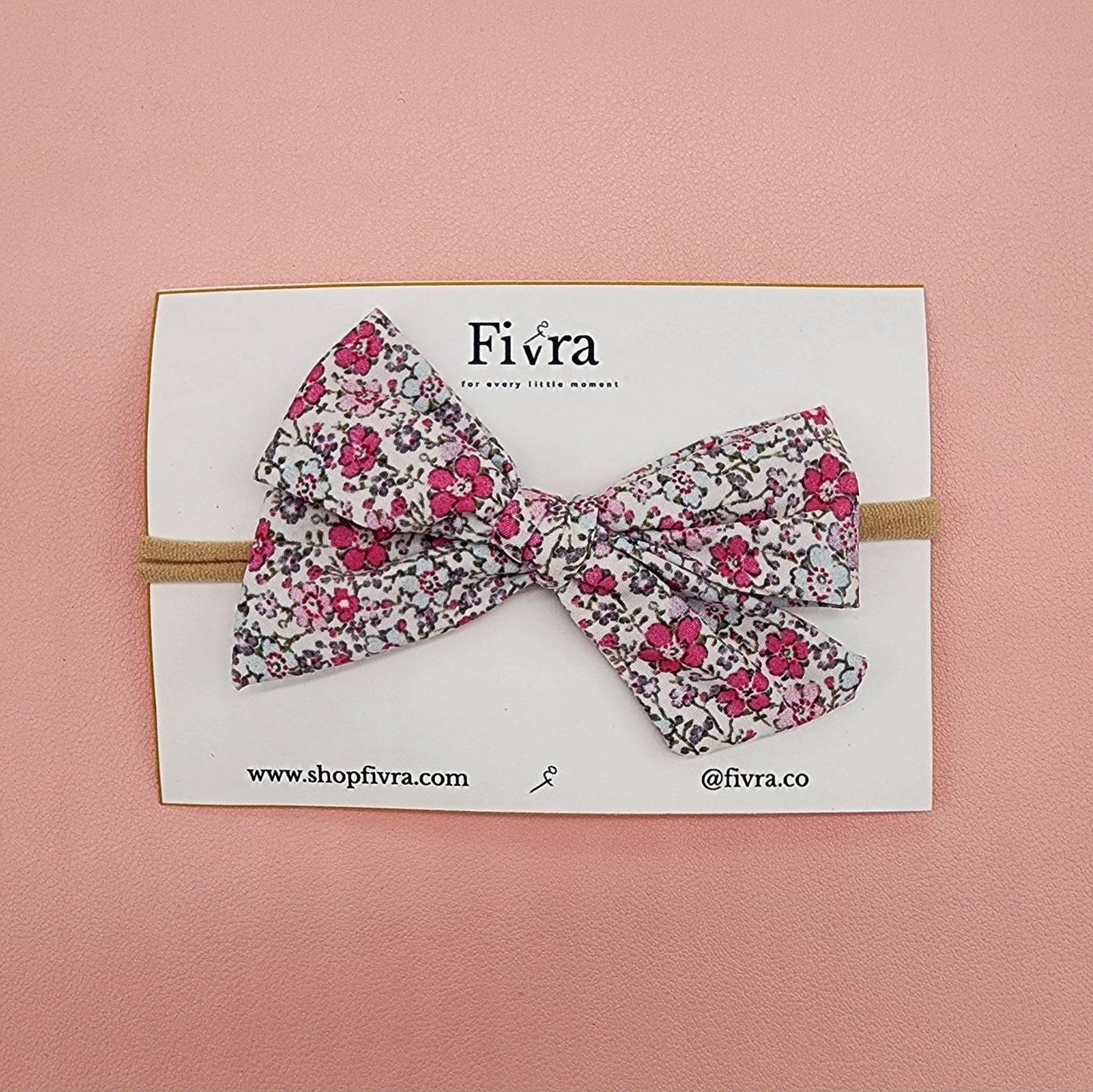 Medium hair bow - Nylon headband - Flowers Pink