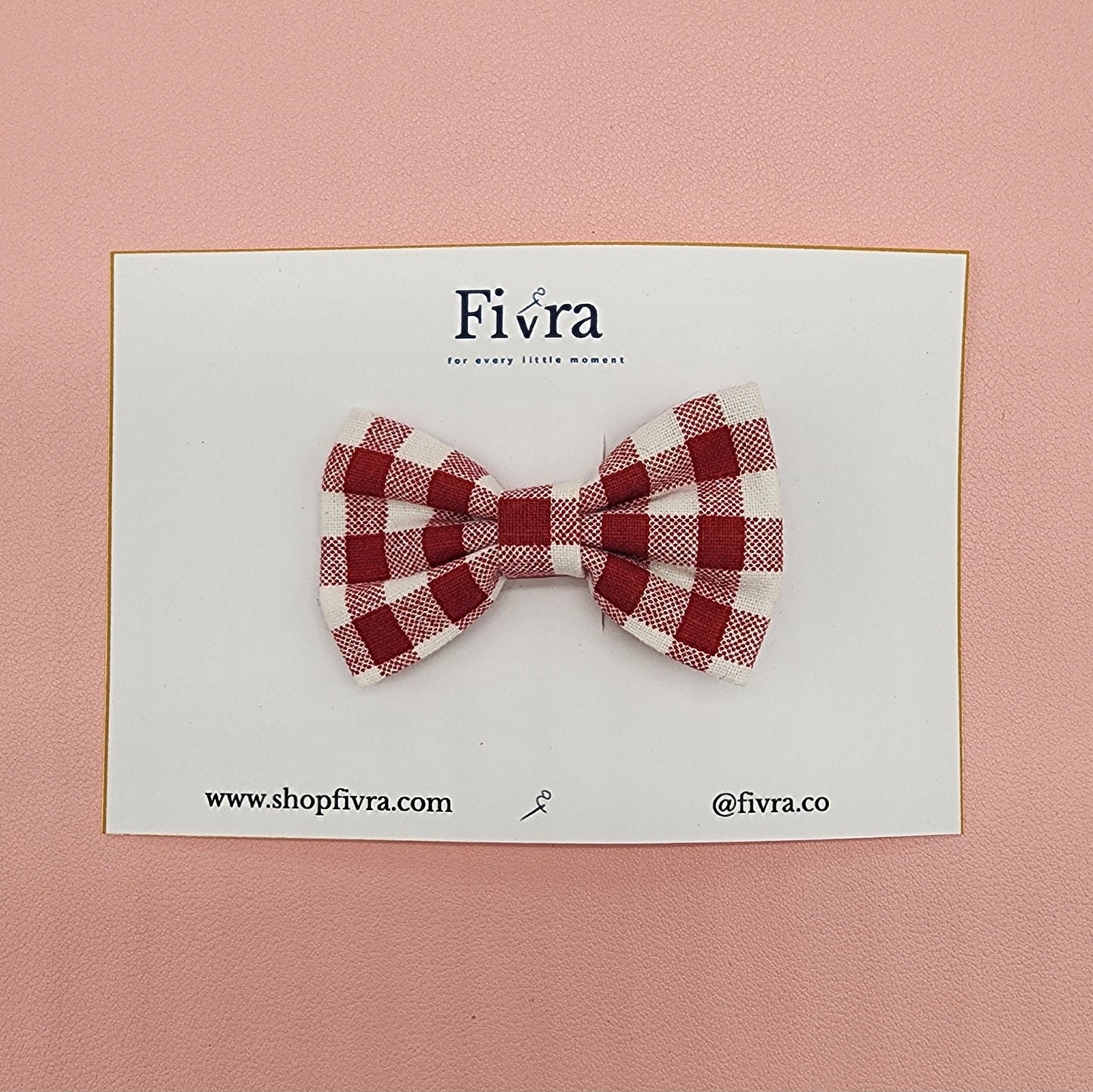 Small hair bow - clip - Red plaid