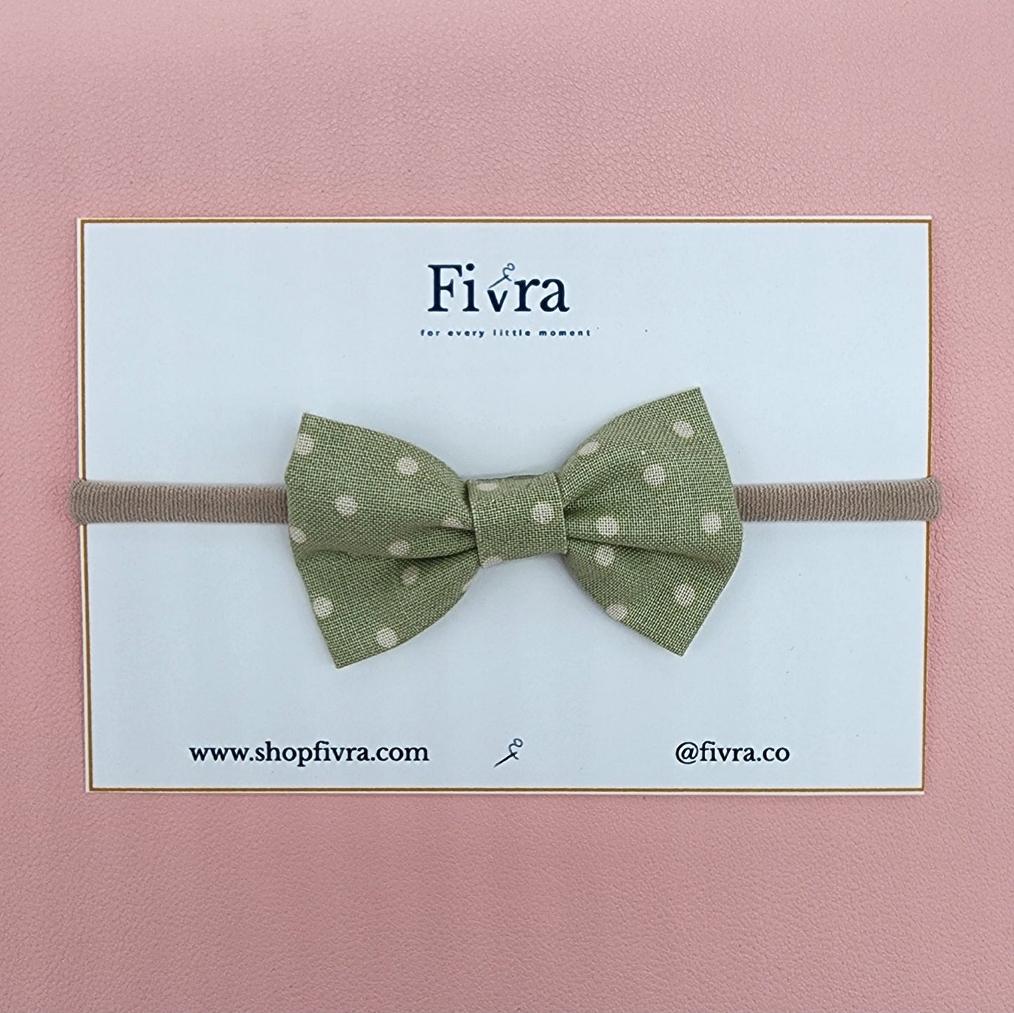 Small hair bow - Nylon headband - green dots