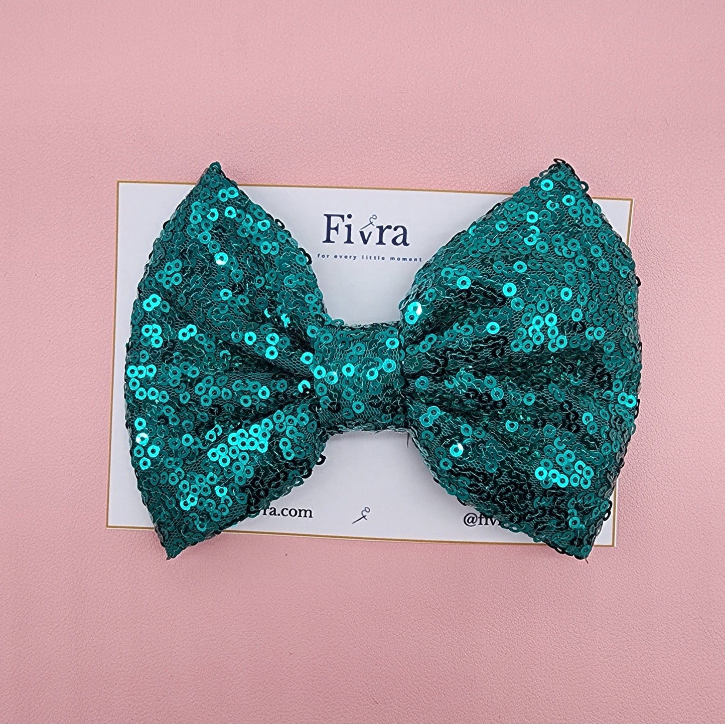Large hair bow - Alligator hair clip - Emerald sequin