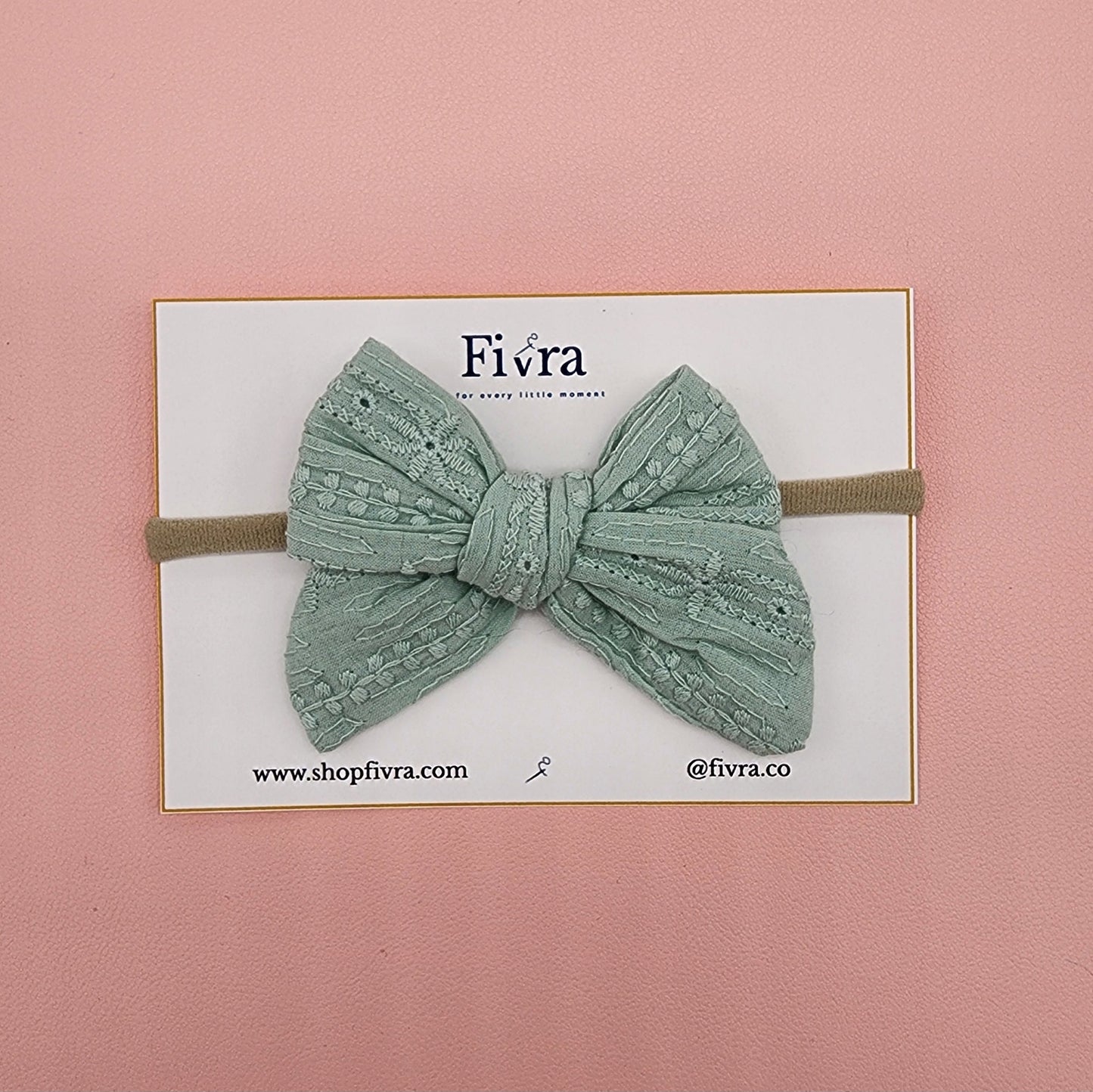 Medium hair bow - Nylon headband - Varieties