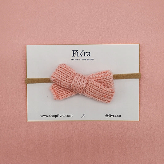 Medium hair bow - Nylon headband - Pink yarn