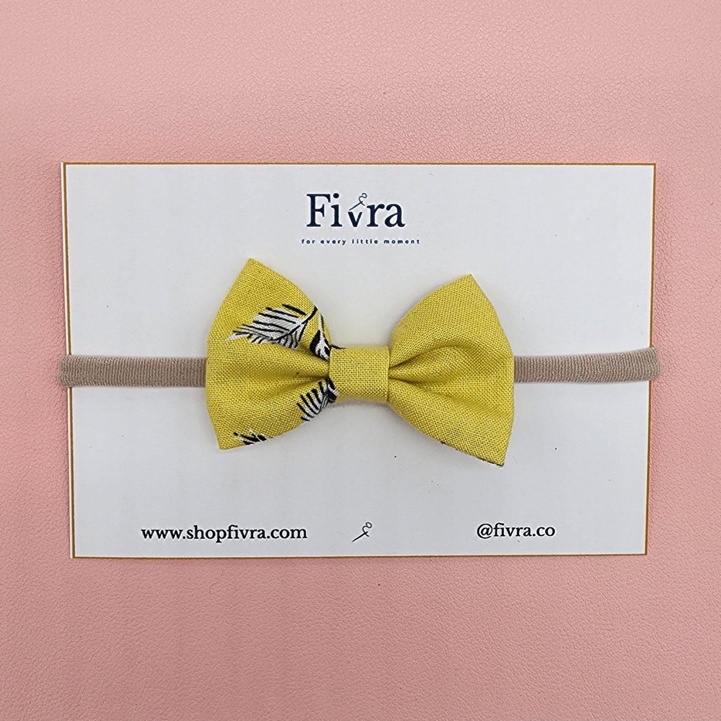 Small hair bow - Nylon headband - Yellow leaf