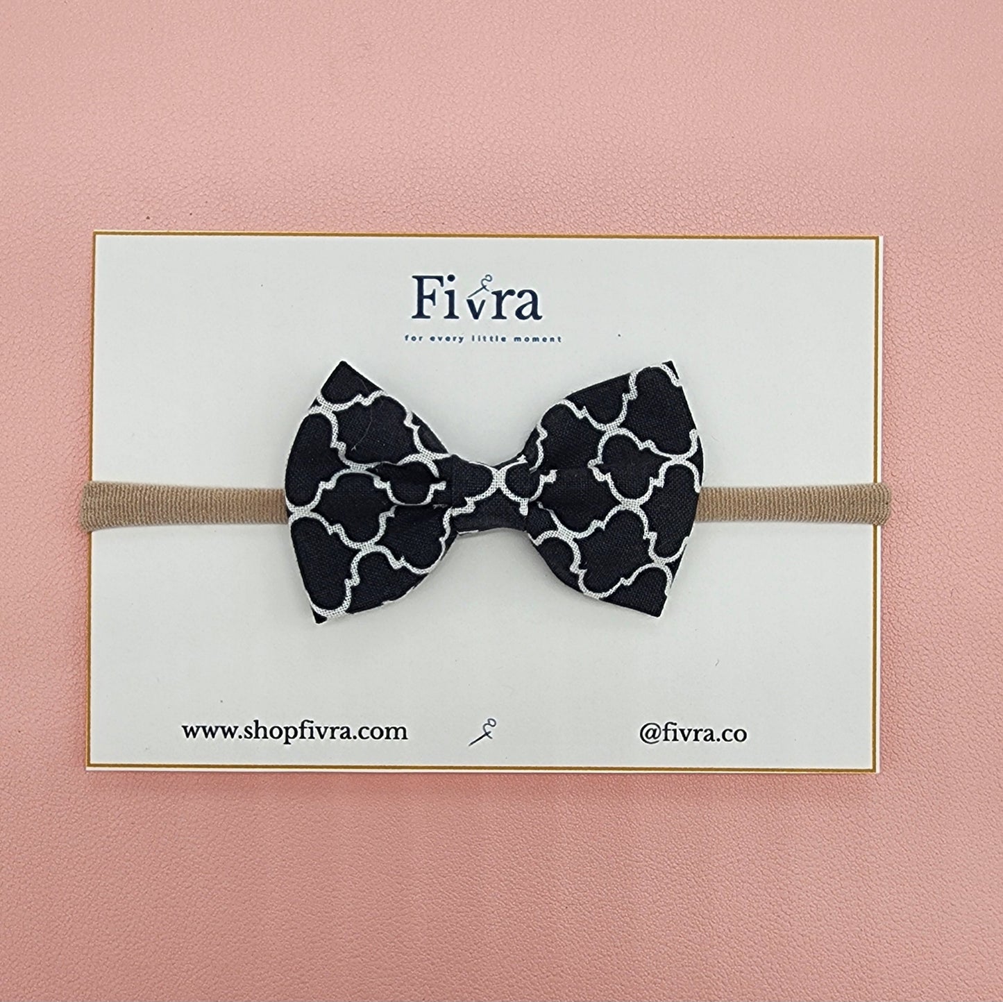 Small hair bow - Nylon headband - Black Varieties