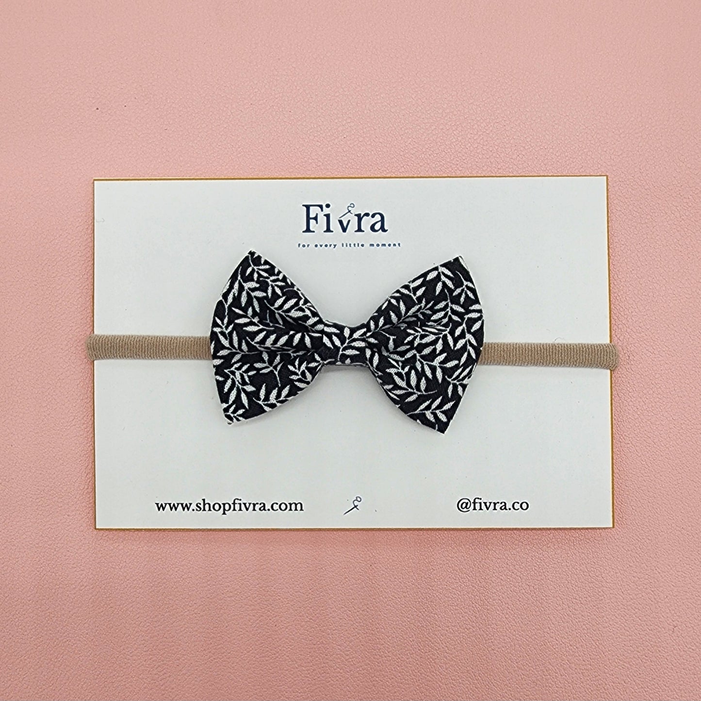 Small hair bow - Nylon headband - Black Varieties