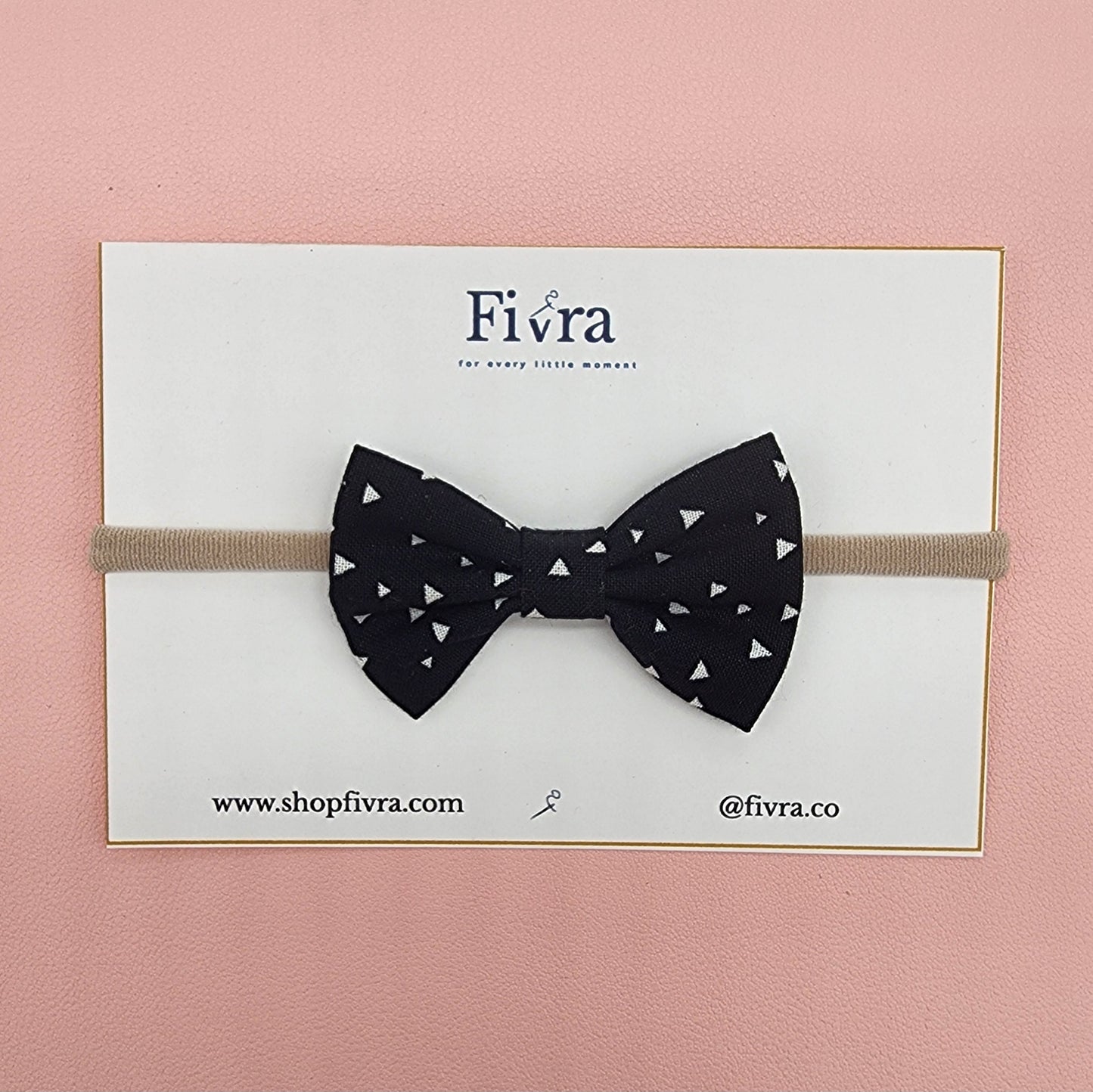 Small hair bow - Nylon headband - Black Varieties
