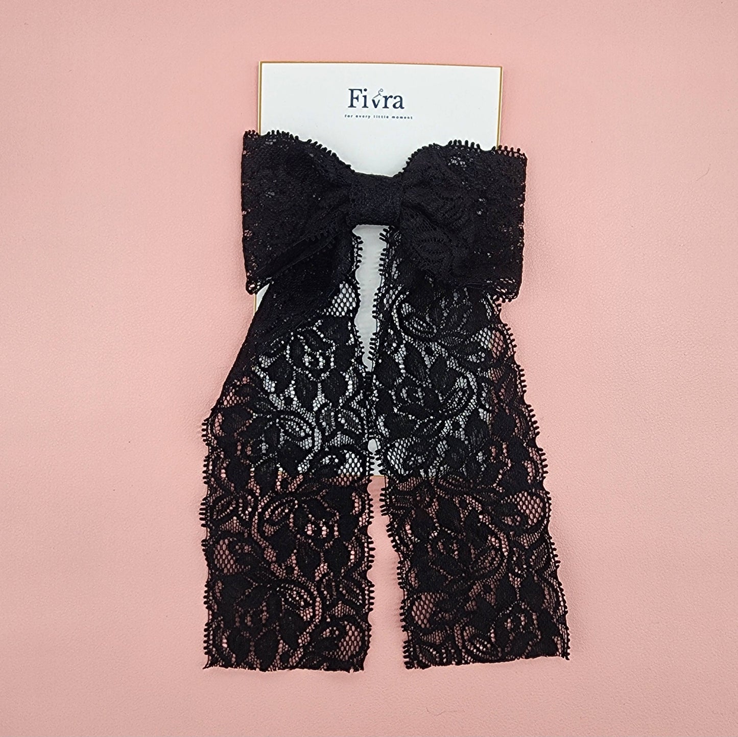 Large hair bow - Alligator hair clip - Black or white