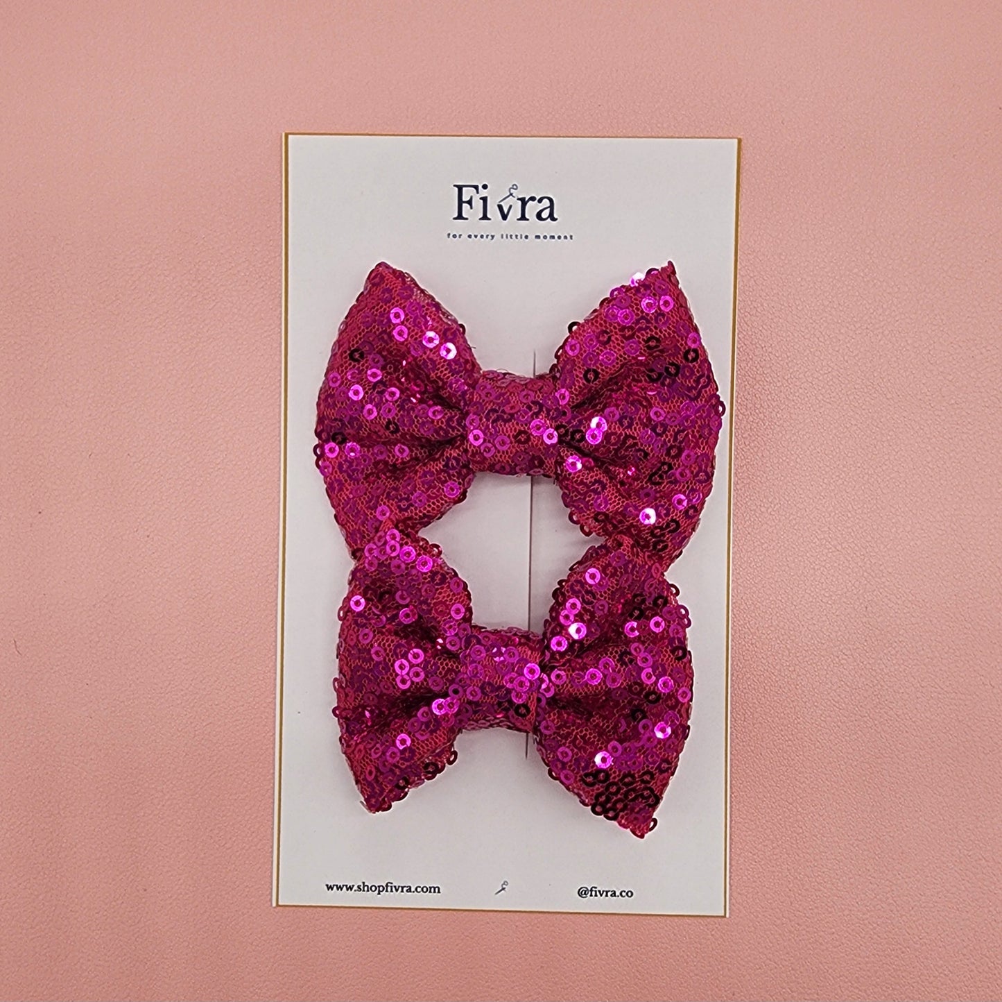 Small pair of bow - Alligator hair clip - Magenta sequin