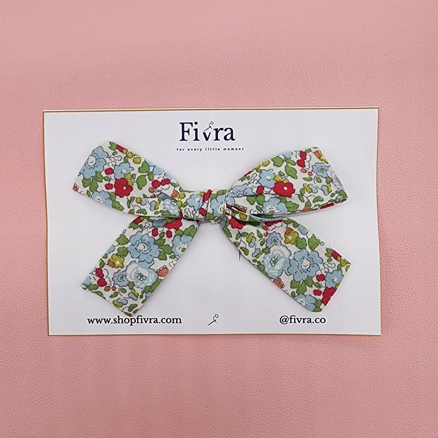 Small hair bow - double prong clip - Green flowers