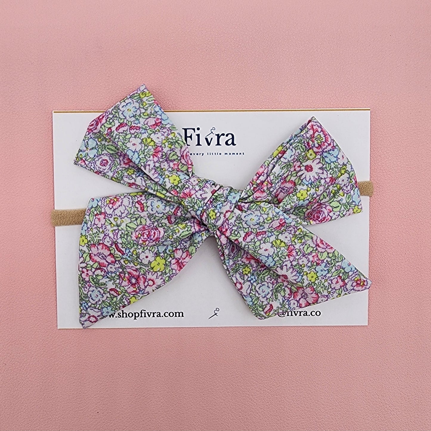 Large hair bow - Nylon headband - Flowers green/pink