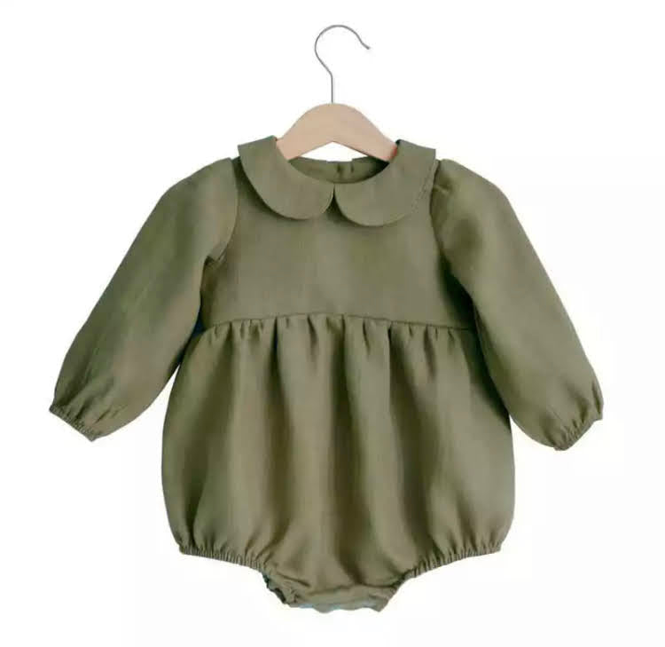 Baby girls Romper long sleeve - Round neck.